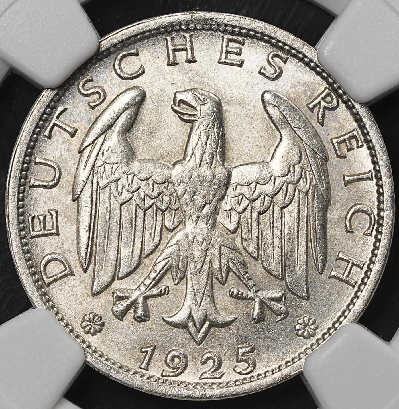 修遠堂世界钱币第九十期 NGC MS65 1925年德国魏玛政府1马克银币 J厂铭 冠军分