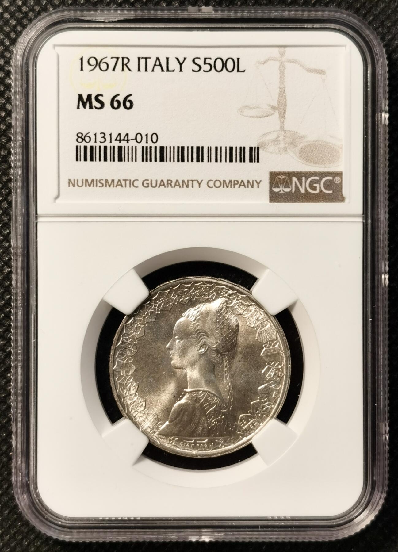 甄臻铺-世界币章拍卖（第36期），送拍享返佣金等优惠多多 NGC-MS66 1966年意大利帆船少女500里拉，高分卷拆
