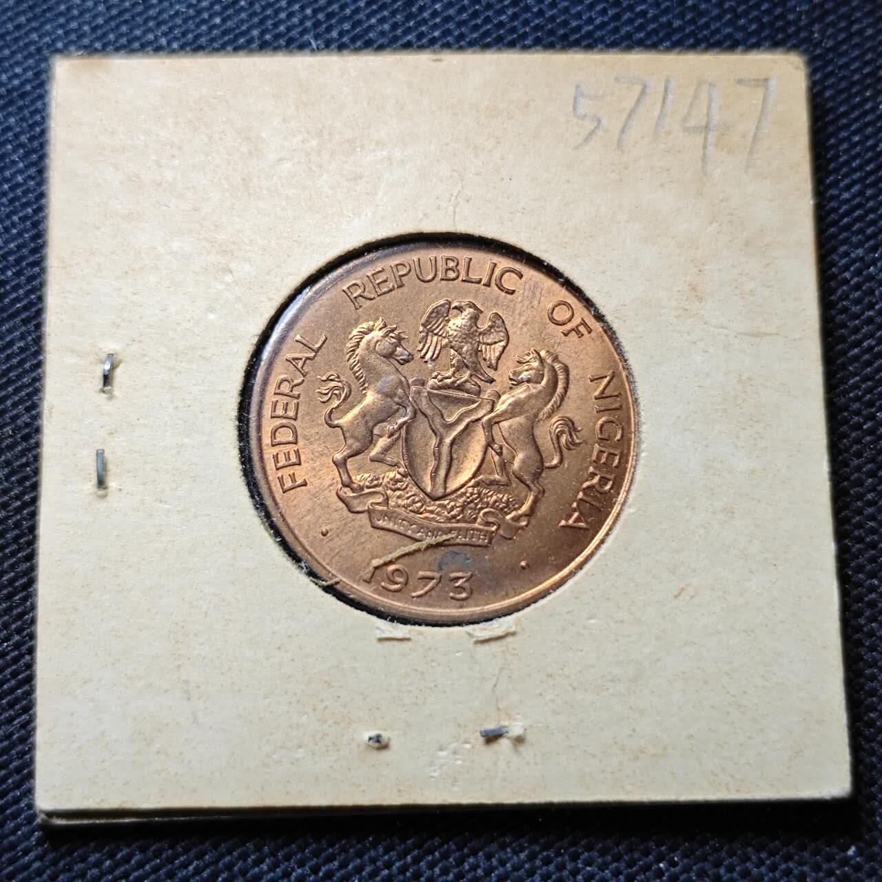 KK钱币收藏小铺  第357场  2月预留时间 周末发货  1973尼日利亚1考包铜币 好品