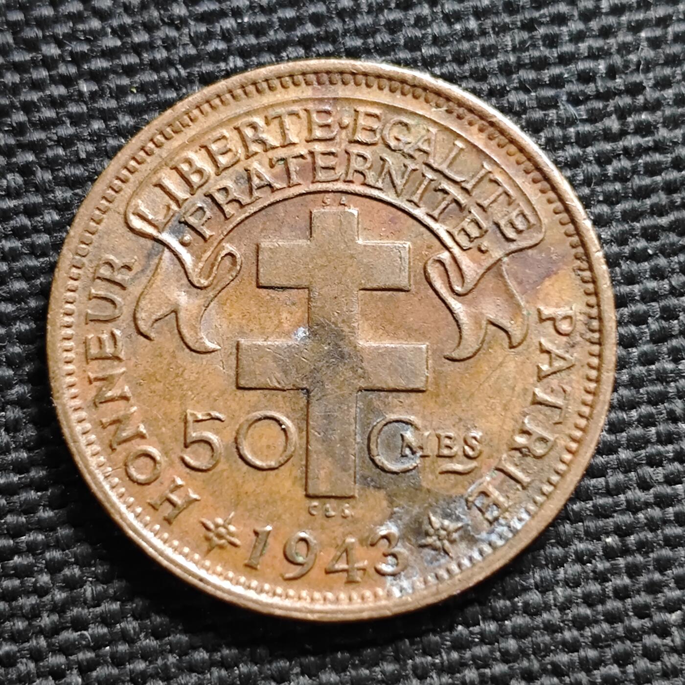 KK钱币收藏小铺  （套币 批量/好品散币 银币）专场  2月预留时间 周末发货  1943法属喀麦隆50分铜币