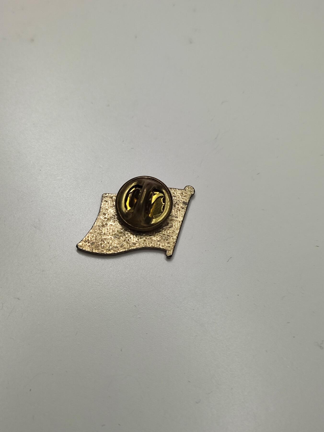 新时代收藏徽章红藏拍卖(第二十七场)  徽章纸品证书杂项 美国政客国旗章 特朗普万斯同款
