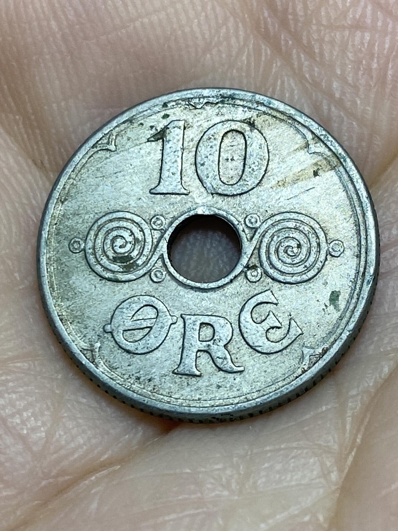 2025年第一百一十六场(总第一百四十二场）外国好品散币(免佣金) 丹麦🇩🇰1946年10欧尔(克里斯蒂安十世第五版，N; GJ版，发行量最少年份)