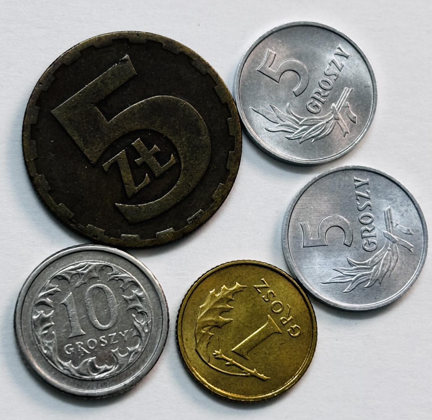 文馨钱币收藏第 277 场，熊猫金币，银币，老藏家日本明治时代到昭和时代全时期专场（特年非常多），长期接收代拍品 波兰一组