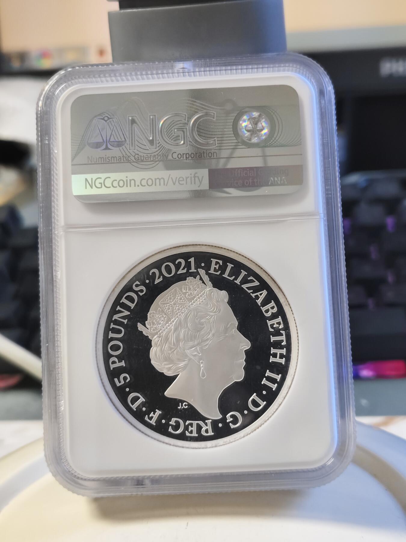第179期拍卖【长期征集拍品】 英国2021年谁人乐队2盎司精制纪念银币NGC-PF69无盒无证书，999银，评级盒有个碎口