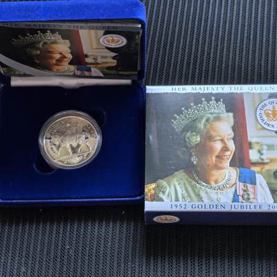 道一币馆币章第一百五十一场 - 原盒证 英国2002年伊丽莎白二世在位50周年5镑精制银币