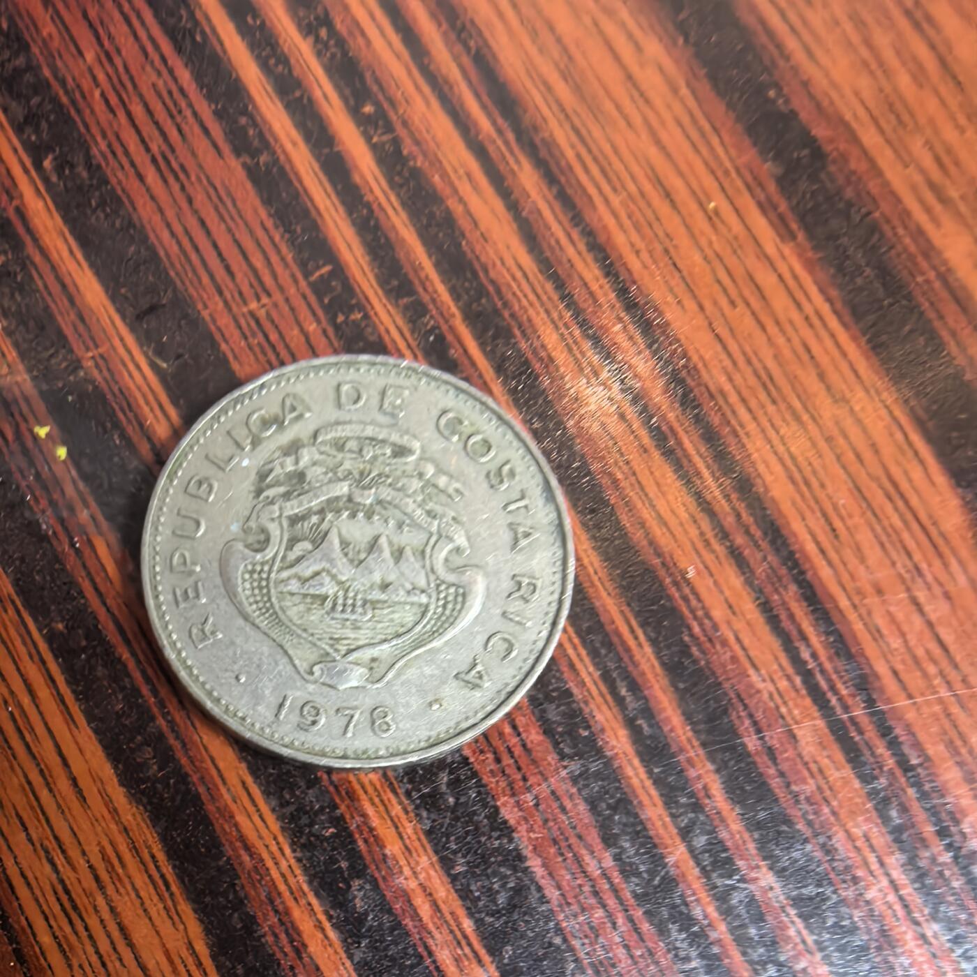 泡泡币外币第十一场可代拍15038385335微信 1978年哥斯达黎加50分。