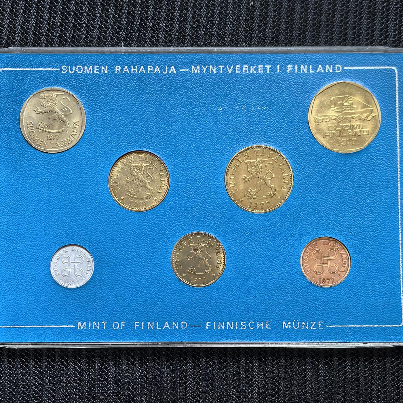 道一币馆币章第一百五十一场 原包装 芬兰1977年套币七枚