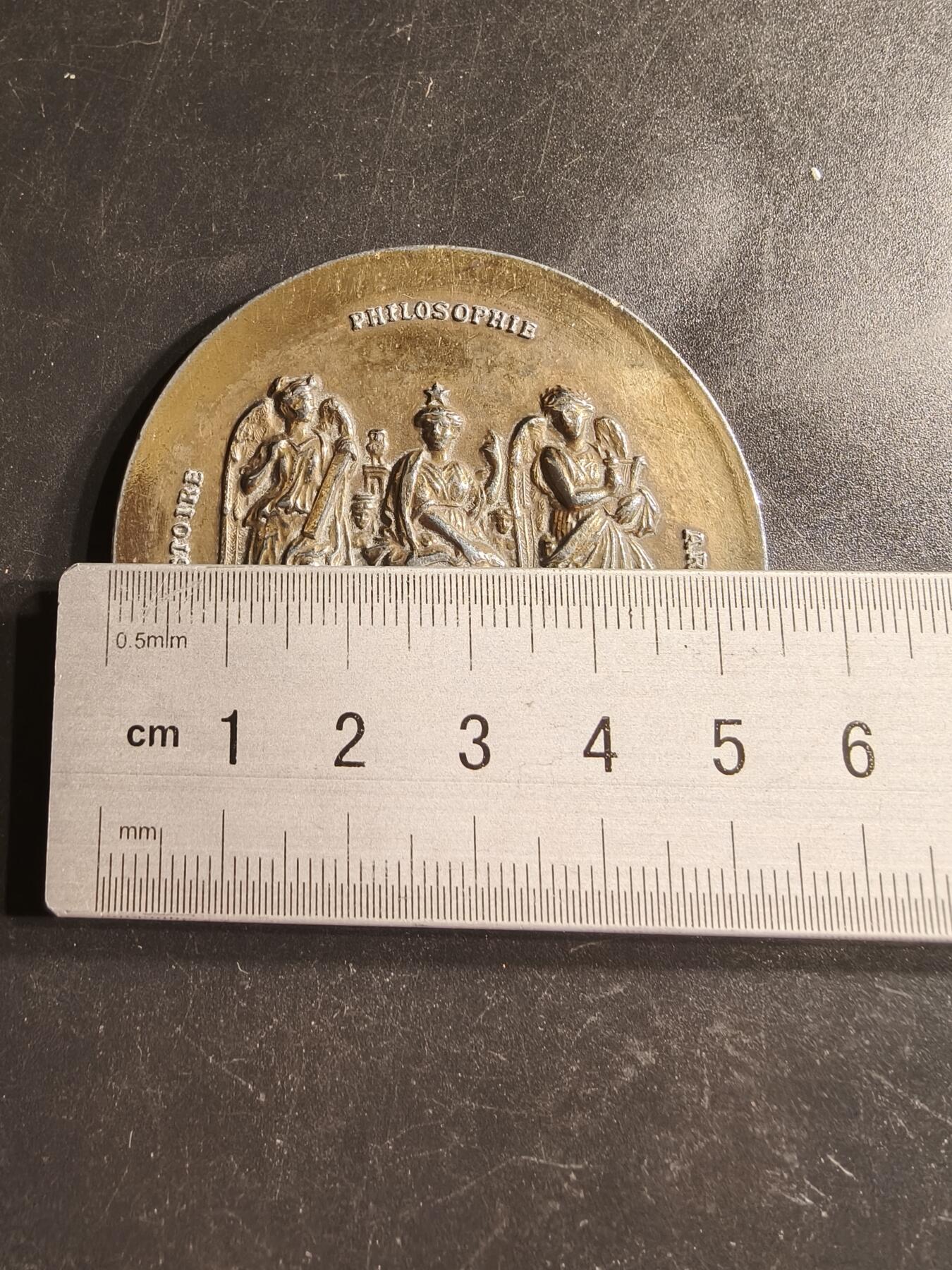 老王徽章第158期 文明的历史之希腊神话纪念章     直径54mm.   重量54g