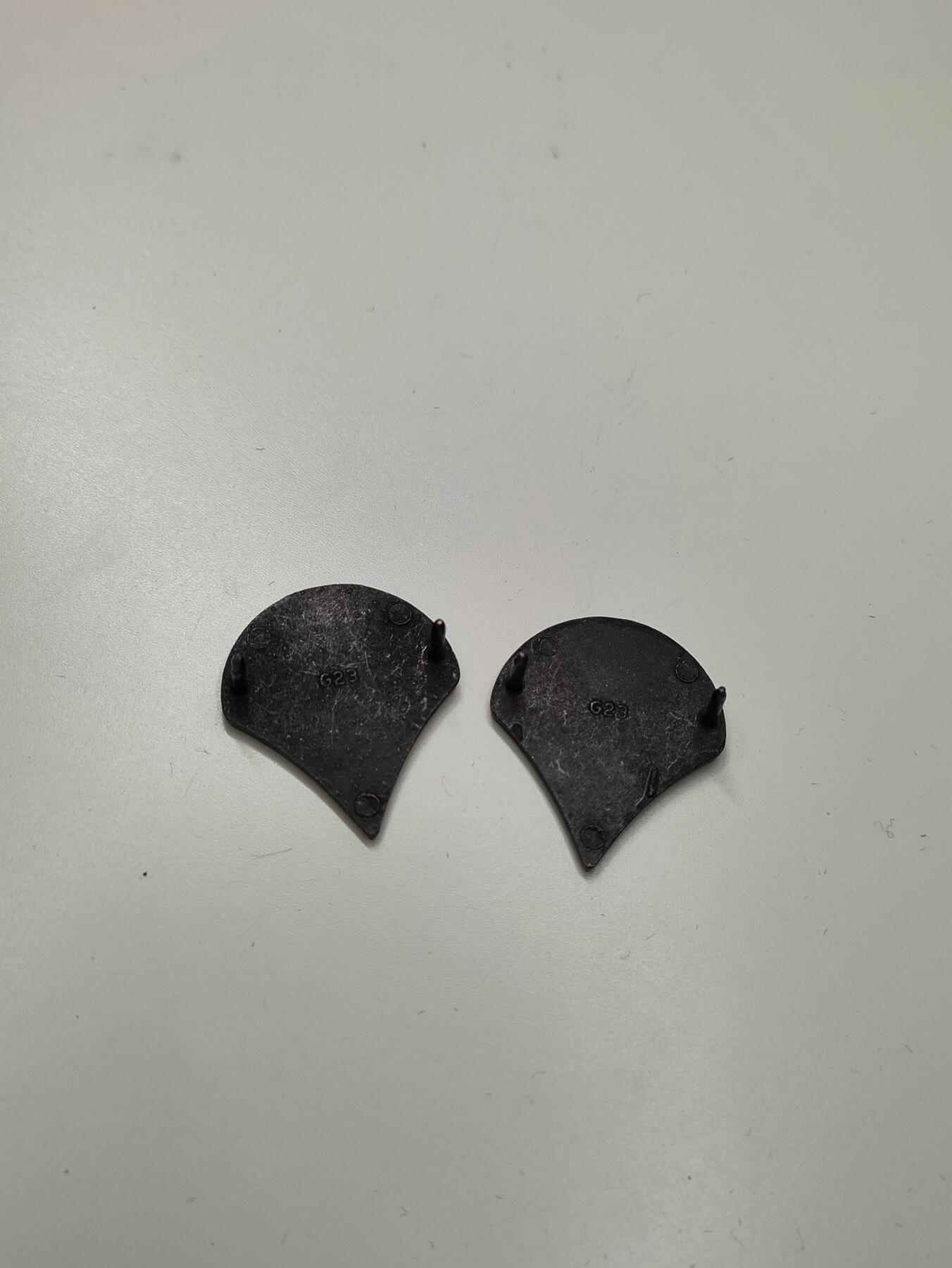 新时代收藏徽章红藏拍卖(第二十七场)  徽章纸品证书杂项 越战美军E4技术兵领章