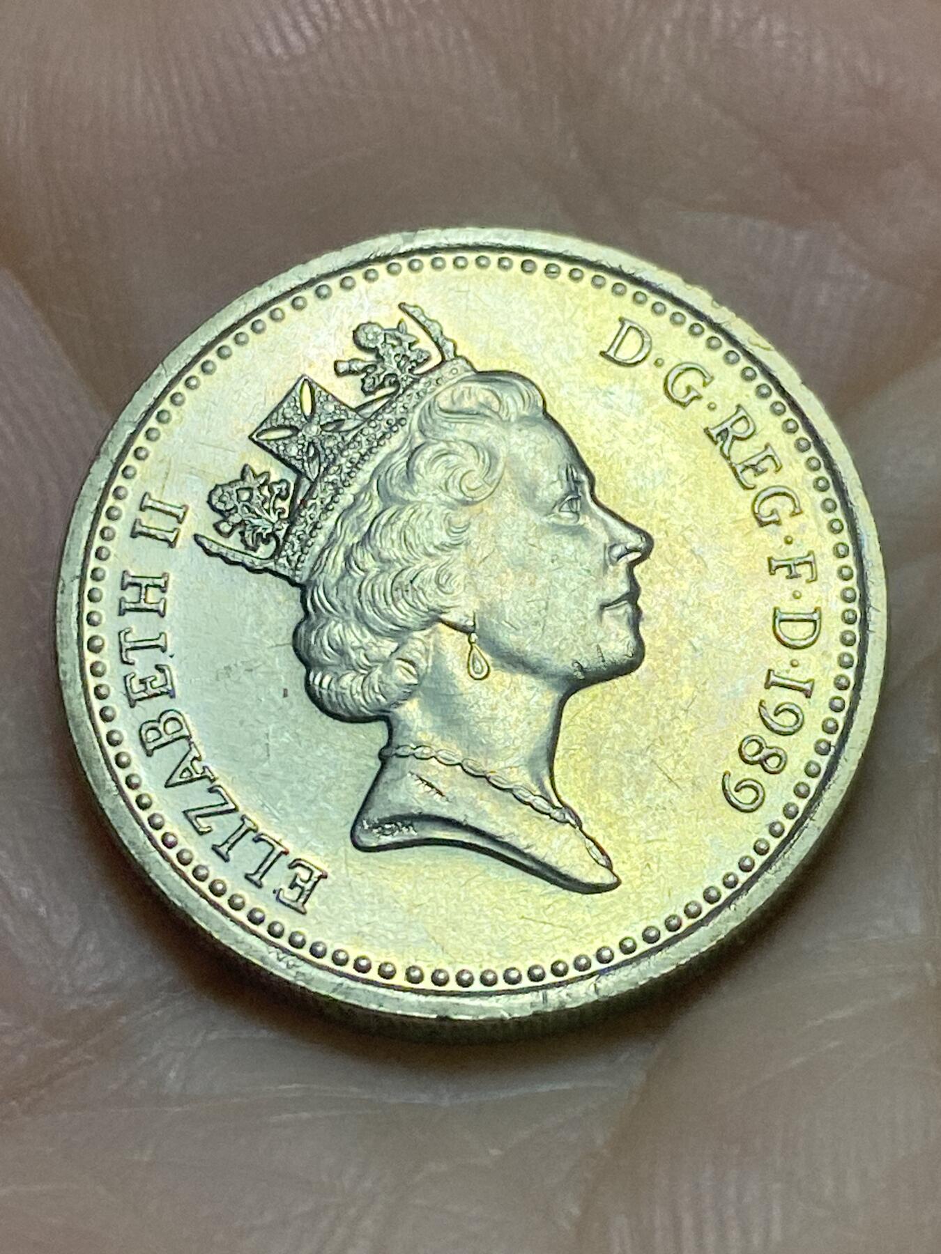 2025年第一百一十六场(总第一百四十二场）外国好品散币(免佣金) 英国🇬🇧1989年1镑(苏格兰蓟)