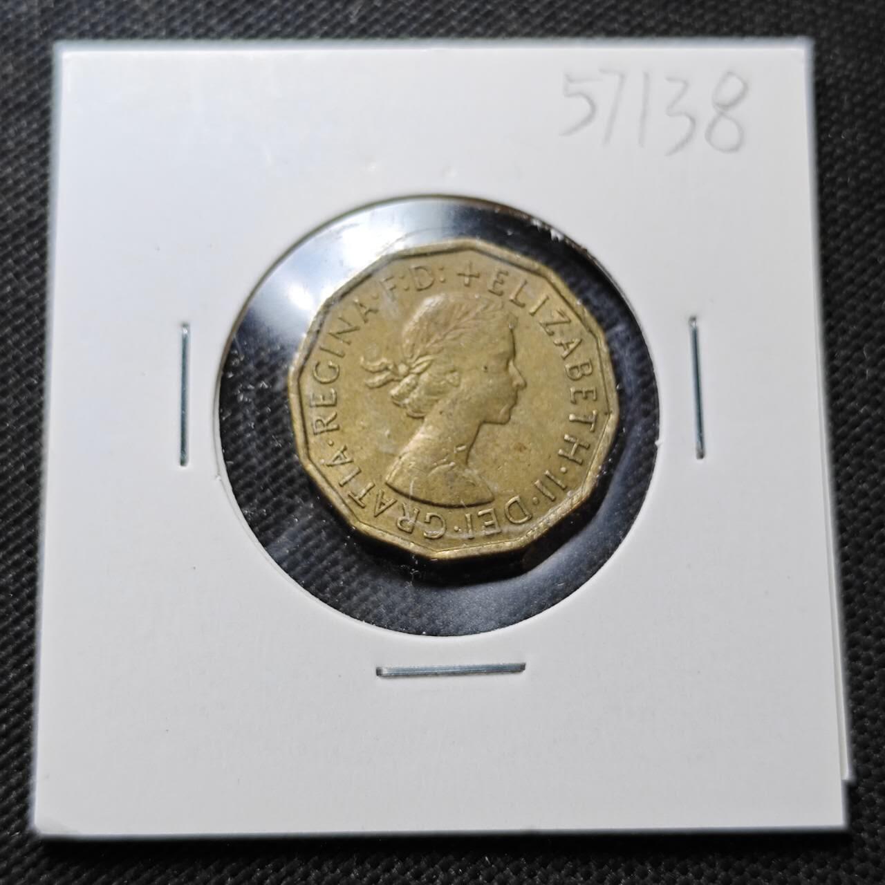 KK钱币收藏小铺  第357场  2月预留时间 周末发货  1966英国3便士铜币