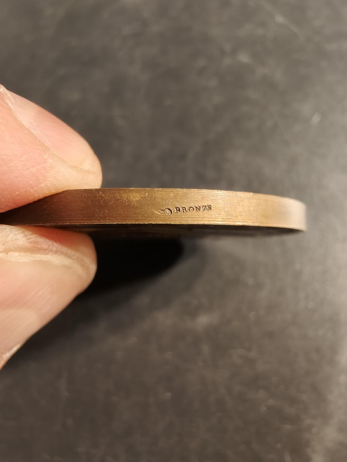 老王徽章第158期 法国农业协会大铜章    播种版本    直径50mm.   重量60.4g
