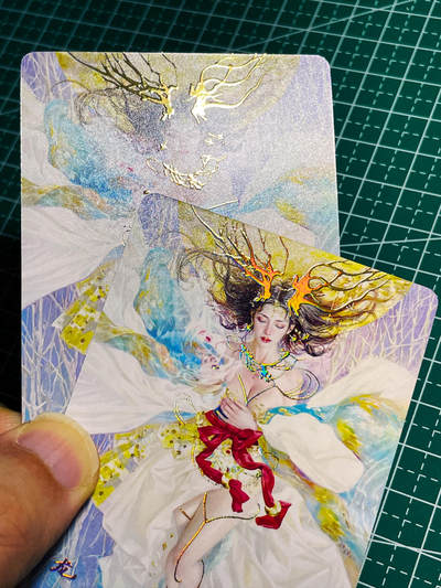 显眼宝35期 佣金1起 10月29日晚20:30截拍  - 【幻彩普卡】燎原卡牌焱卡文化刷子妖姬传 超美 龙女幻彩普卡一对 2张