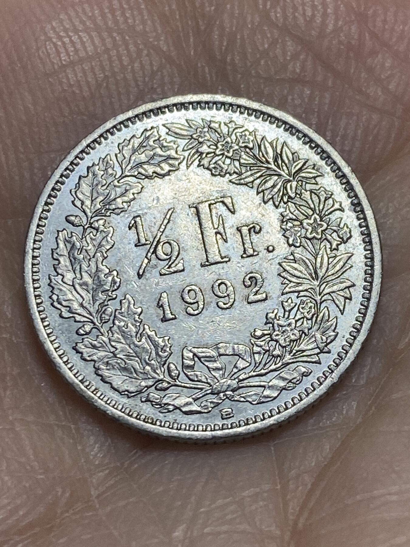 2025年第一百一十六场(总第一百四十二场）外国好品散币(免佣金) 瑞士🇨🇭1992年1/2法郎