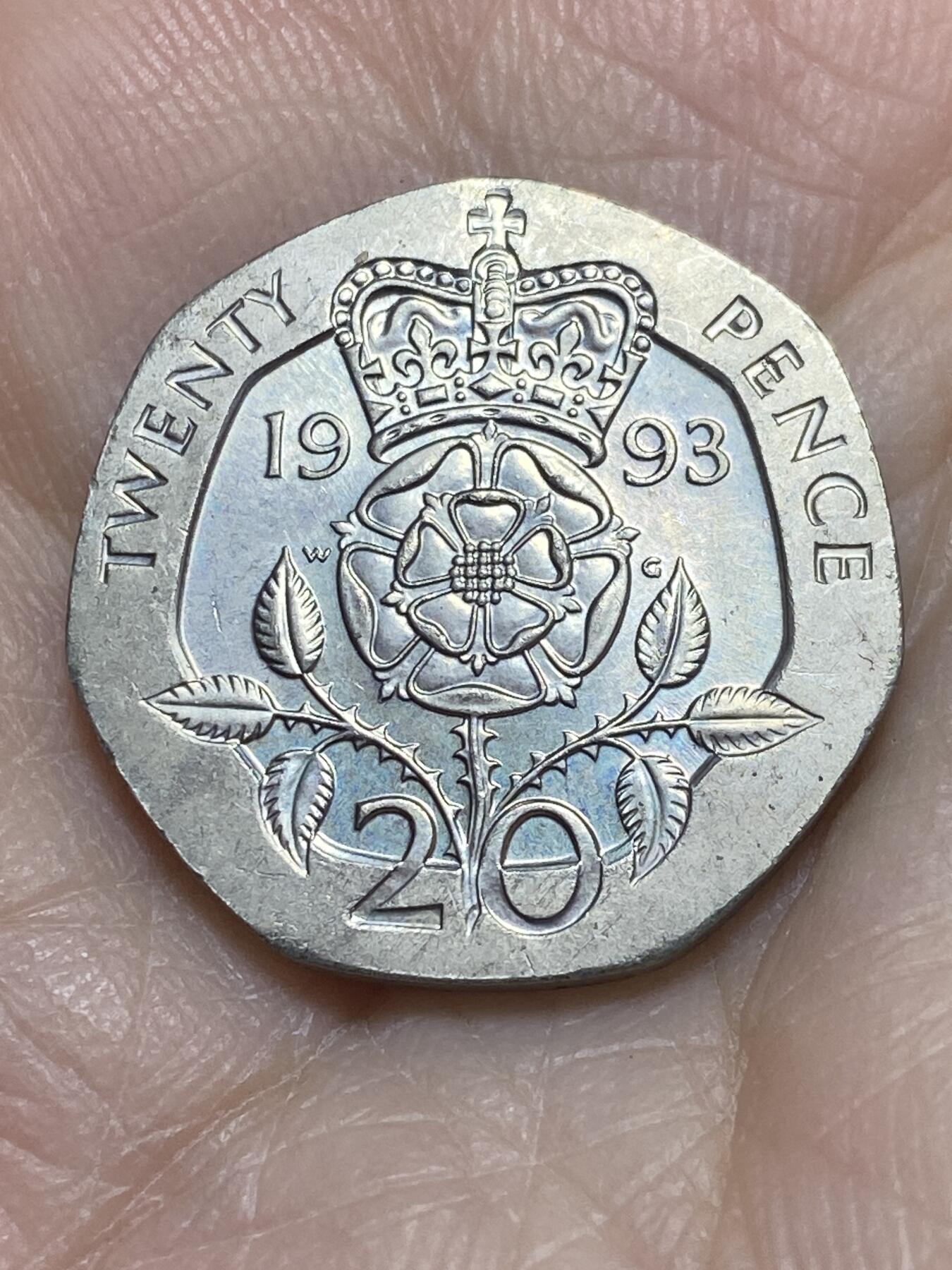 2025年第一百一十六场(总第一百四十二场）外国好品散币(免佣金) 英国🇬🇧1993年20便士(伊丽莎白二世中年高冠)