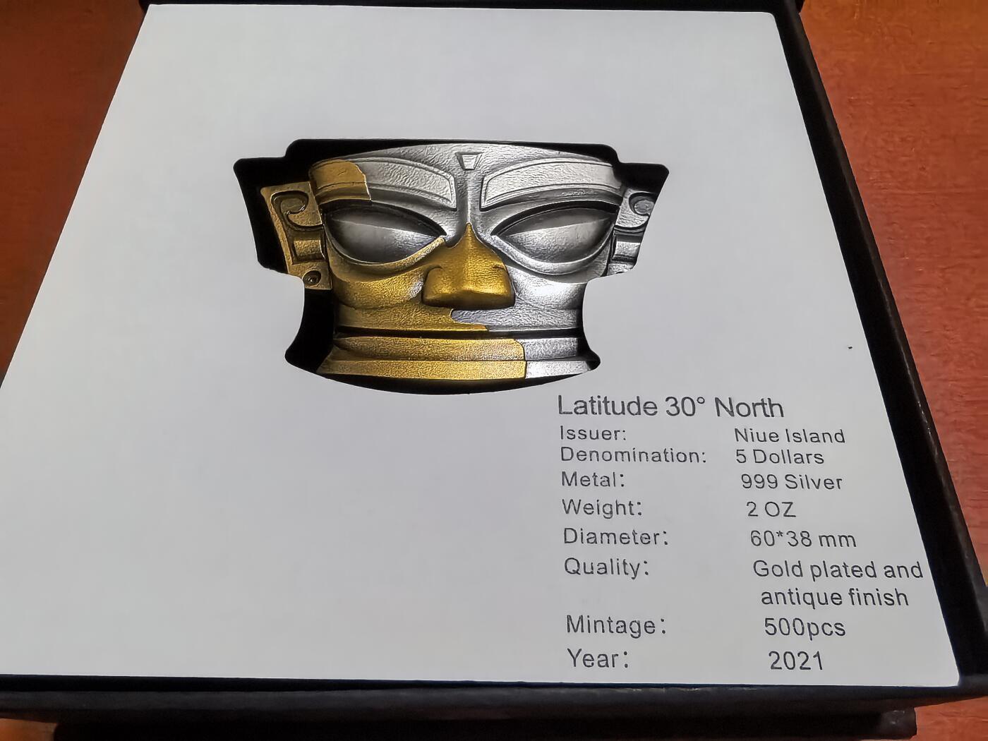 长老汇蛇年精选第六十六场拍卖 2021纽埃北纬30度系列之中国三星堆黄金面具5元镀金仿古银币，2盎司999银，盒证全，500枚