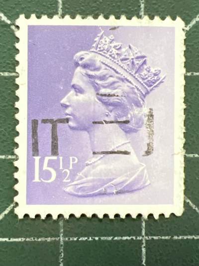 第1034 邮票专场 （无押金，捡漏，全场50包邮，偏远地区除外，接收代拍业务，本店十天发一次货） - 英国女王邮票