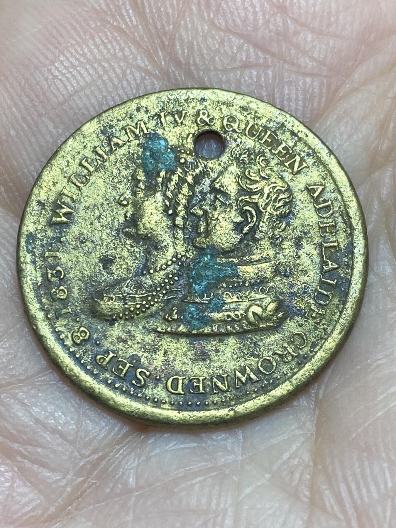2025年第一百一十六场(总第一百四十二场）外国好品散币(免佣金) 英国🇬🇧1831年纪念章(威廉四世和阿德莱德王后加冕纪念章)