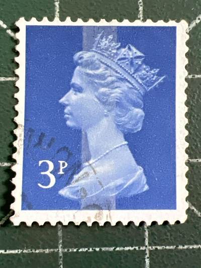 第1033 邮票专场 （无押金，捡漏，全场50包邮，偏远地区除外，接收代拍业务，本店十天发一次货） - 英国女王邮票