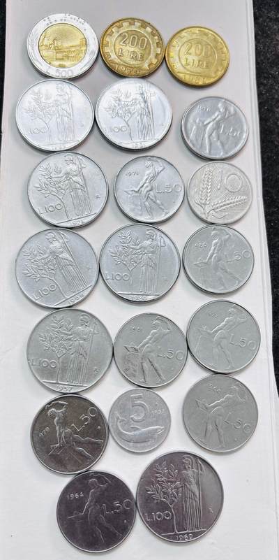 文馨钱币收藏第 277 场，熊猫金币，银币，老藏家日本明治时代到昭和时代全时期专场（特年非常多），长期接收代拍品 - 意大利 5 里拉到 500 里拉一组 20 枚