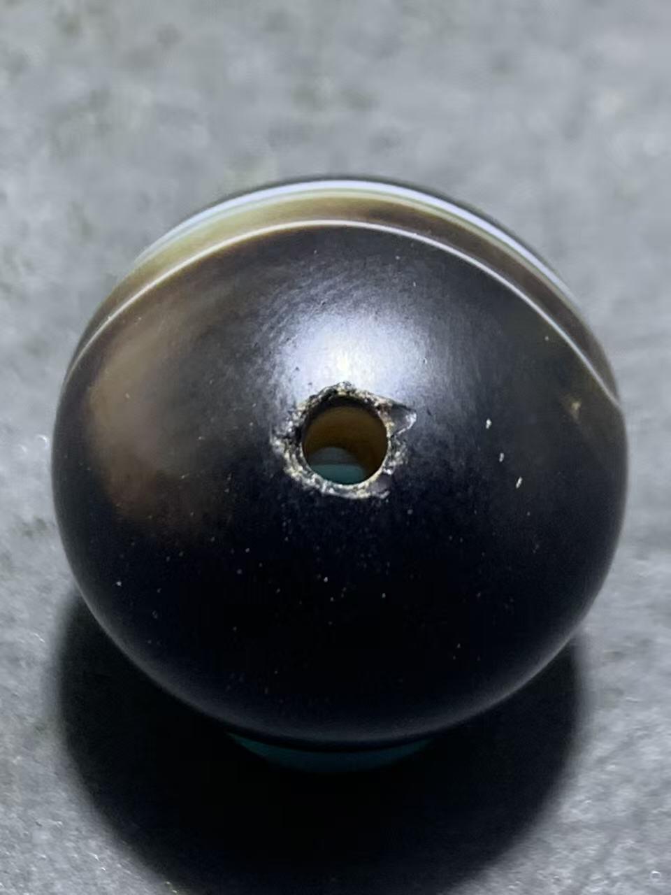 精品一线天眼药师玛瑙2.0随形圆珠一颗