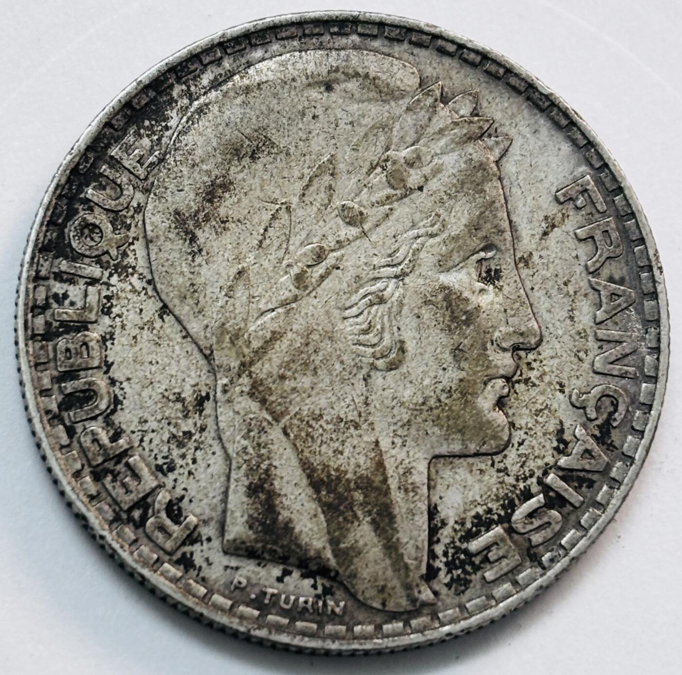 文馨钱币收藏第 277 场，熊猫金币，银币，老藏家日本明治时代到昭和时代全时期专场（特年非常多），长期接收代拍品 1933 年法兰西第三共和国 20 法郎大银币，680 银