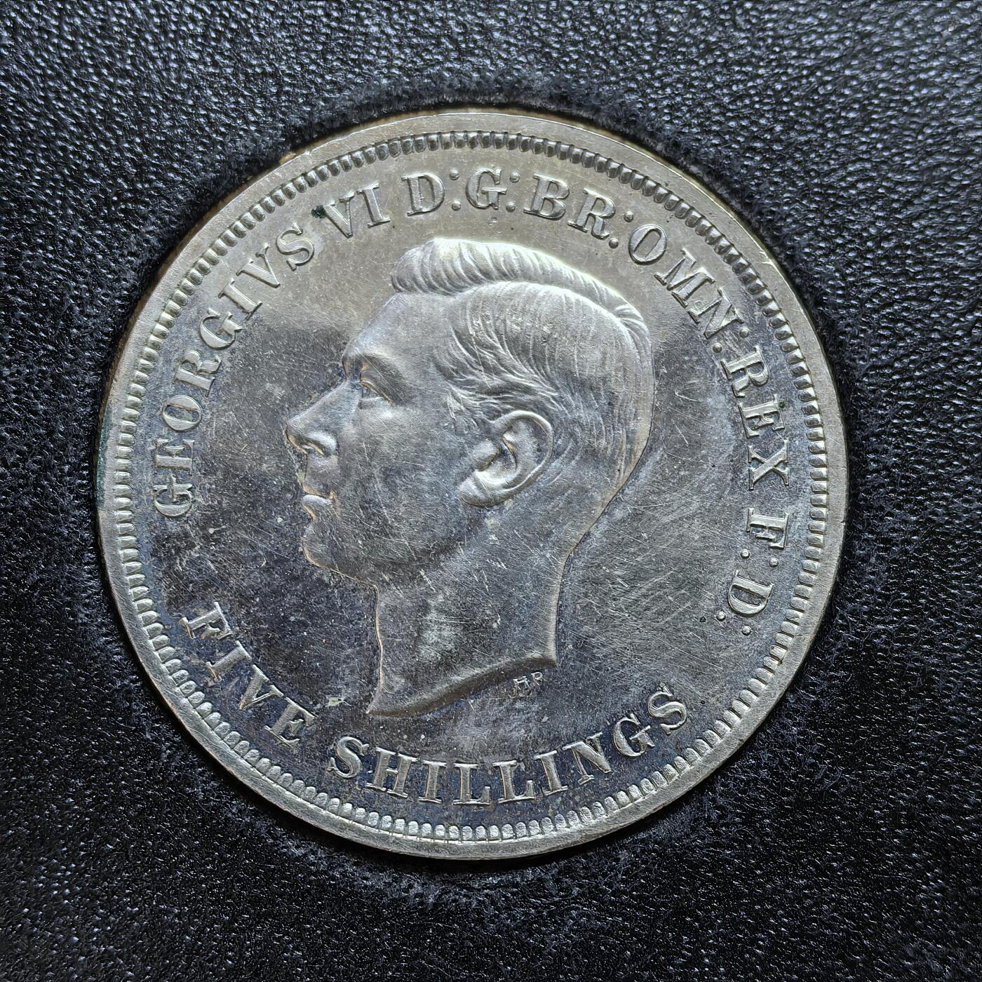 道一币馆币章第一百五十一场 绿色原盒证 英国1951年乔治六世马剑镍克朗
