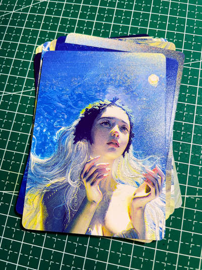 显眼宝35期 佣金1起 10月29日晚20:30截拍  - 燎原卡牌焱卡文化刷子妖姬传蚌精九拼9张 神似杨幂的角色