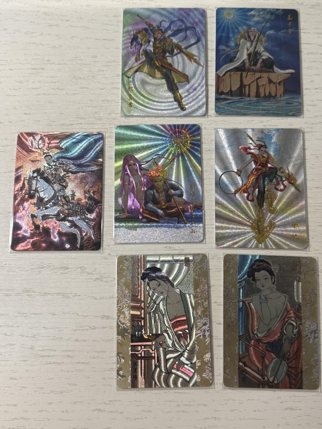 花开卡拍第44期（10月26号周日截拍，品控勿拍!!!拍品不寄存，运费5元，自制卡难免瑕疵，可能存在轻微撞角爆边等出厂瑕疵，品控介意勿拍！） 百里港漫水浒第一弹特卡7张:       卢艺丰：潘巧云，阎婆惜        梓墨：扈三娘        周胜：二郎真君，哪吒       尹政辉：邓婵玉和土行孙，姜子牙