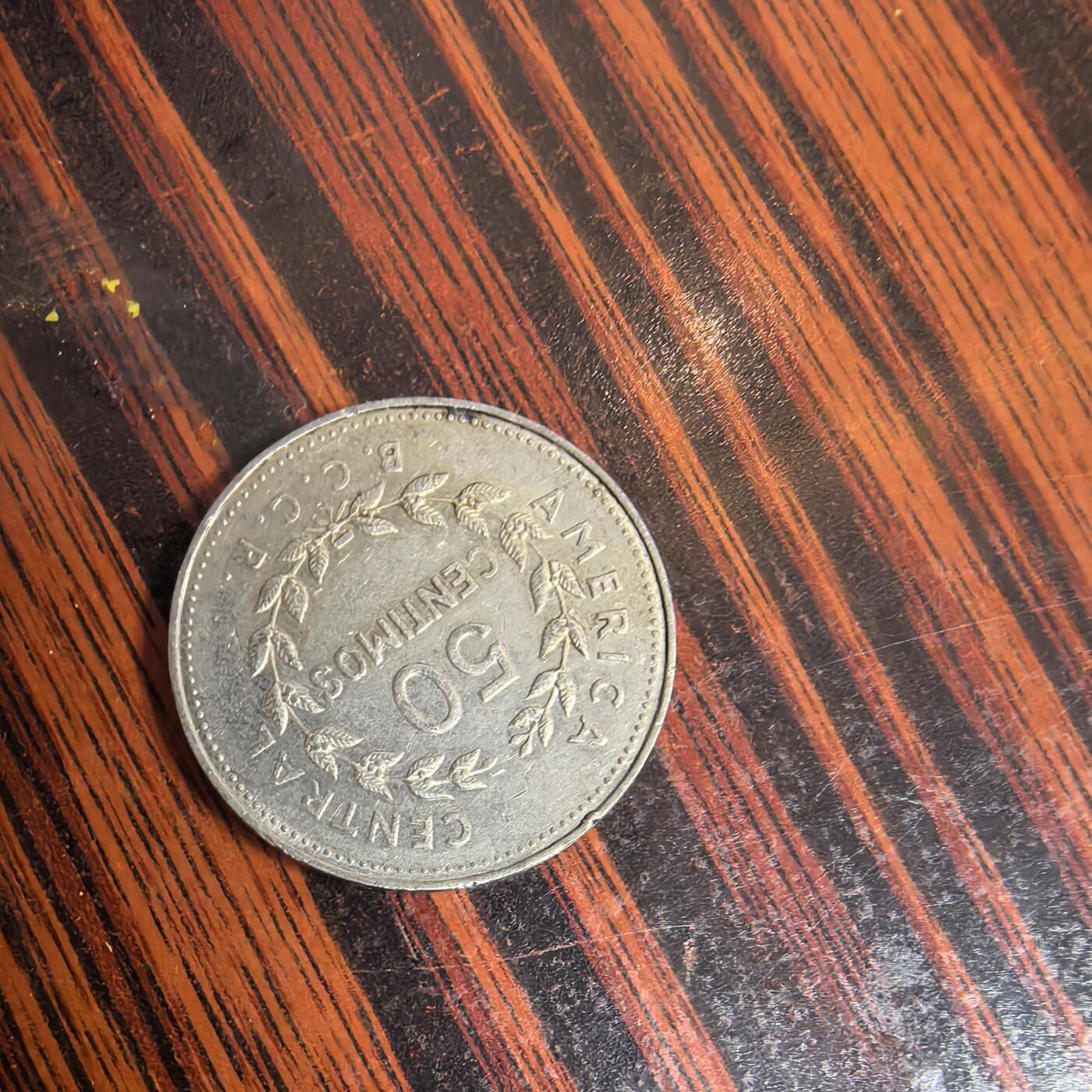 泡泡币外币第十一场可代拍15038385335微信 1978年哥斯达黎加50分。