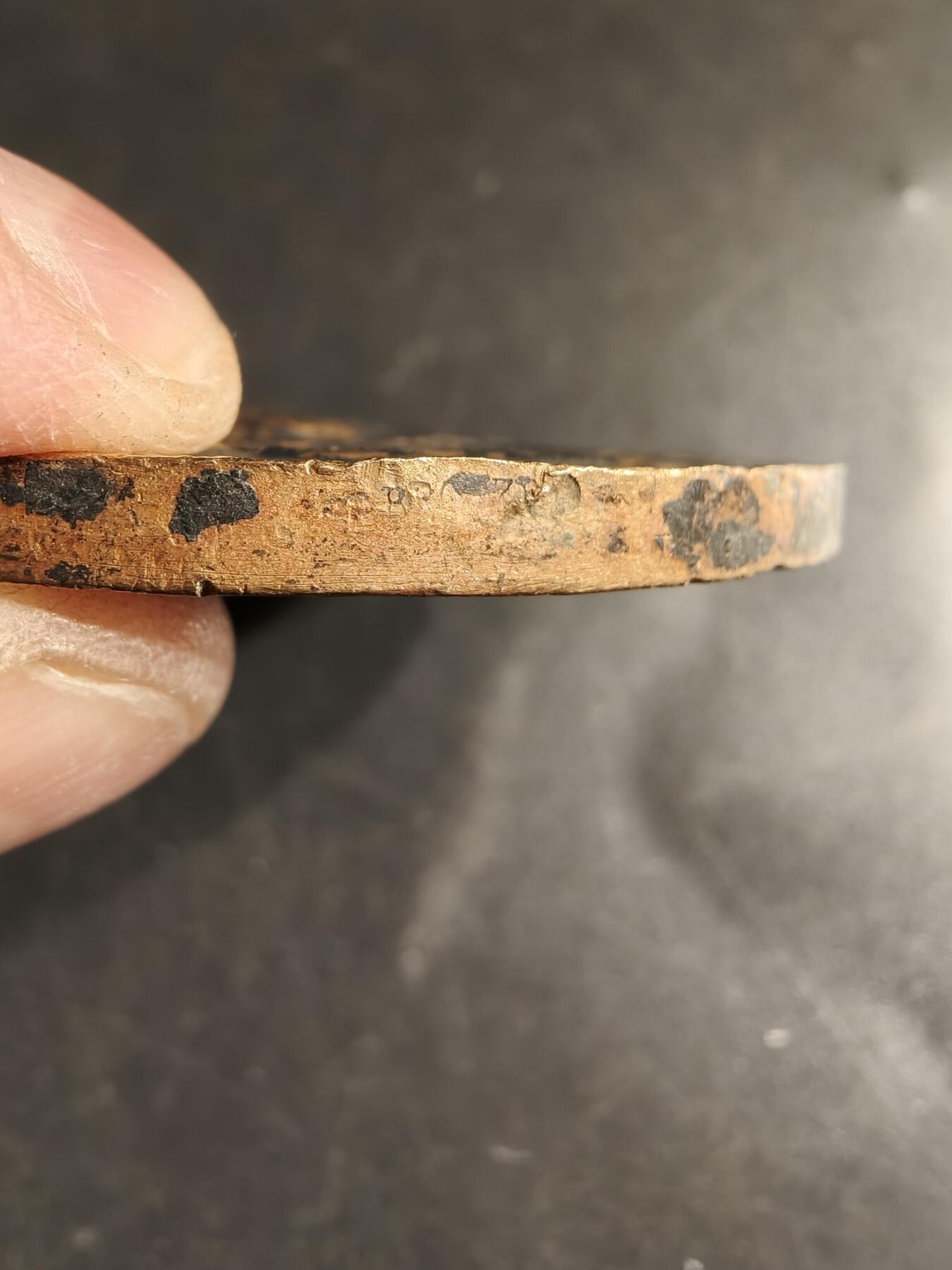老王徽章第158期 法国加尼耶实验室大铜章    直径68mm.   重量149.8g