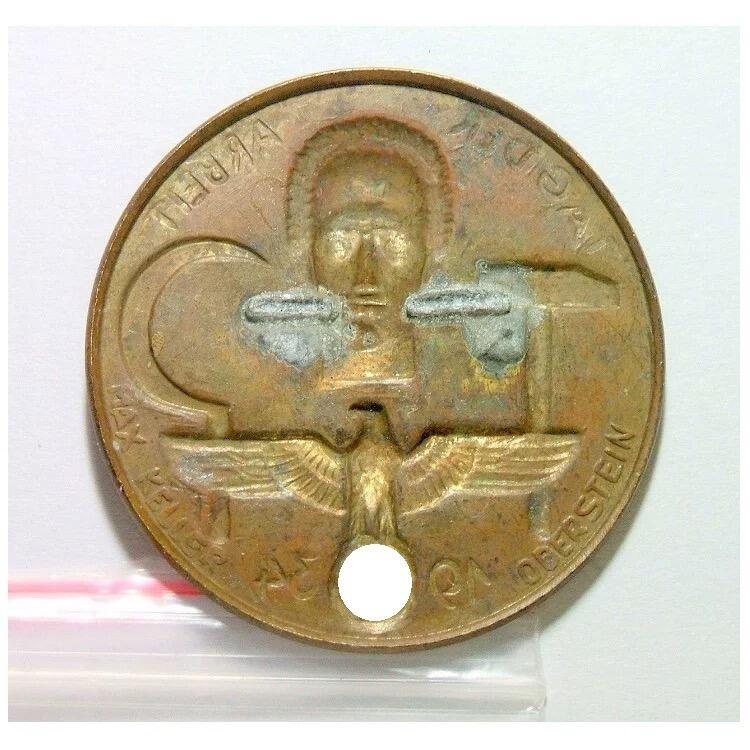 德国第三帝国1934年 五一劳动节+鹰徽 高浮雕精制镀金章 36MM