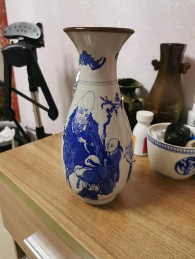青花人物花瓶 - 青花人物花瓶