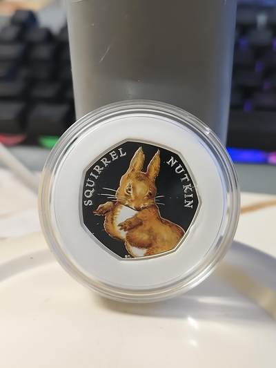 第179期拍卖【长期征集拍品】 - 英国2016年彼得兔150周年系列鼠纳特金纪念彩银币，925银，8克，发行15000枚
