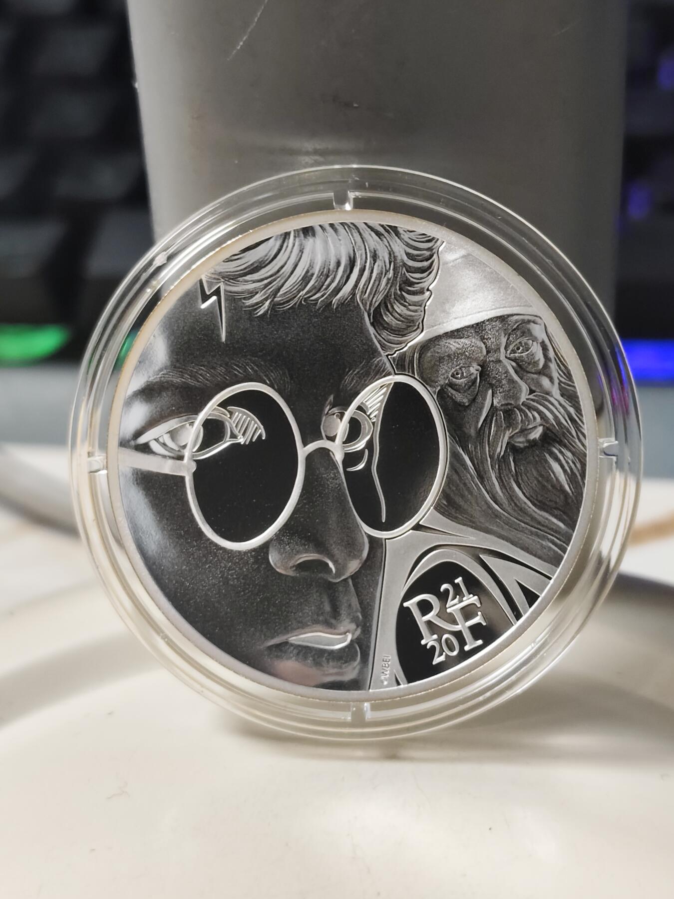 第179期拍卖【长期征集拍品】 法国2021年魔幻电影哈利波特精制纪念银币，999银，22.2克