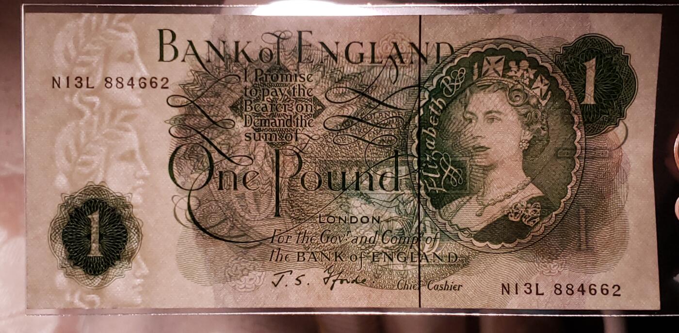 英国1960～1970年C序列1镑（年青英女王伊丽莎白二世）UNC纸币老纸钞外国欧洲钱币