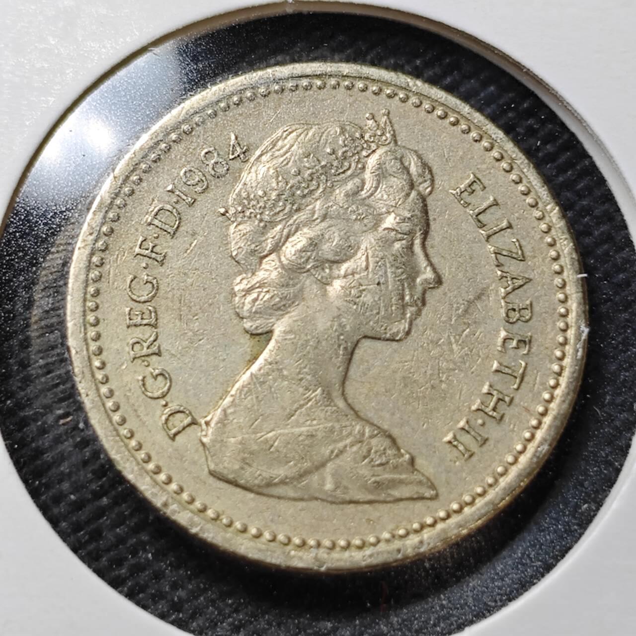 KK钱币收藏小铺  第358场  2月预留时间 周末发货  英国1镑