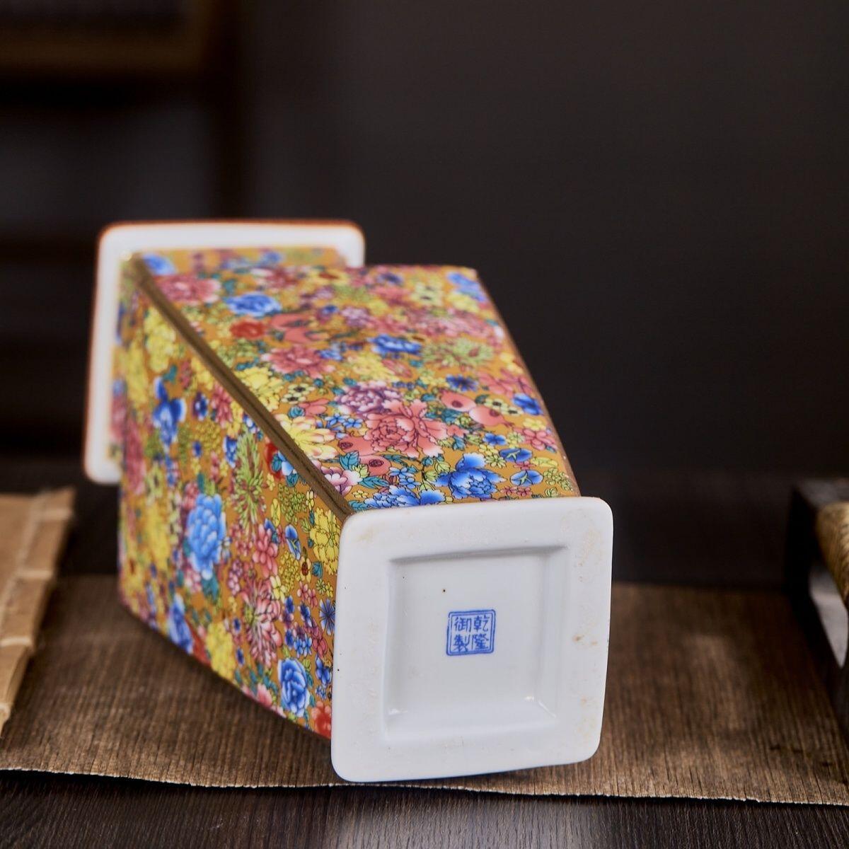 听雨轩（7） 仿古珐琅花瓶 25cm