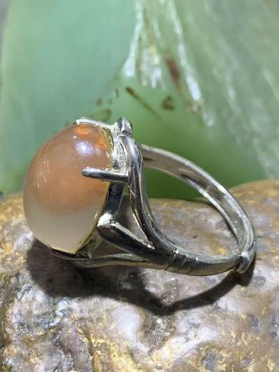 精美罕见川料南红玛瑙荔枝冻漂柿子红草花纹活口戒指一枚， 精美罕见川料南红玛瑙荔枝冻漂柿子红草花纹活口戒指一枚，