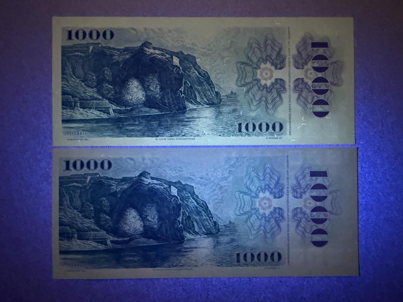 《艾美收藏》第217期-10.26周日外币精品 豹子号 捷克1000克朗2张 UNC 第一版纸币 加盖邮票和邮戳版各1张 全部豹子号