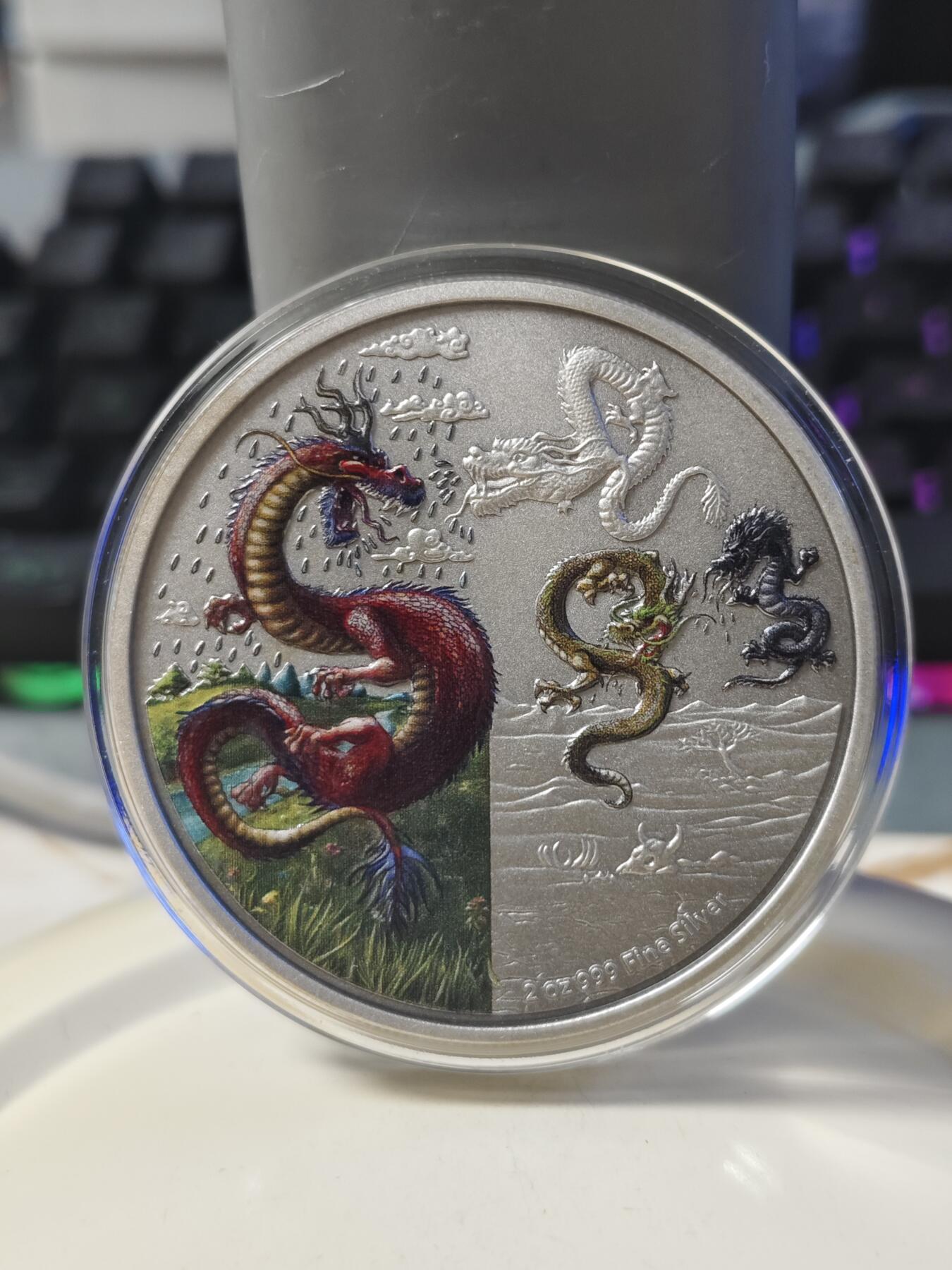 第179期拍卖【长期征集拍品】 纽埃2019年龙的传说系列中国龙2盎司纪念彩色银币，999银，发行2000枚