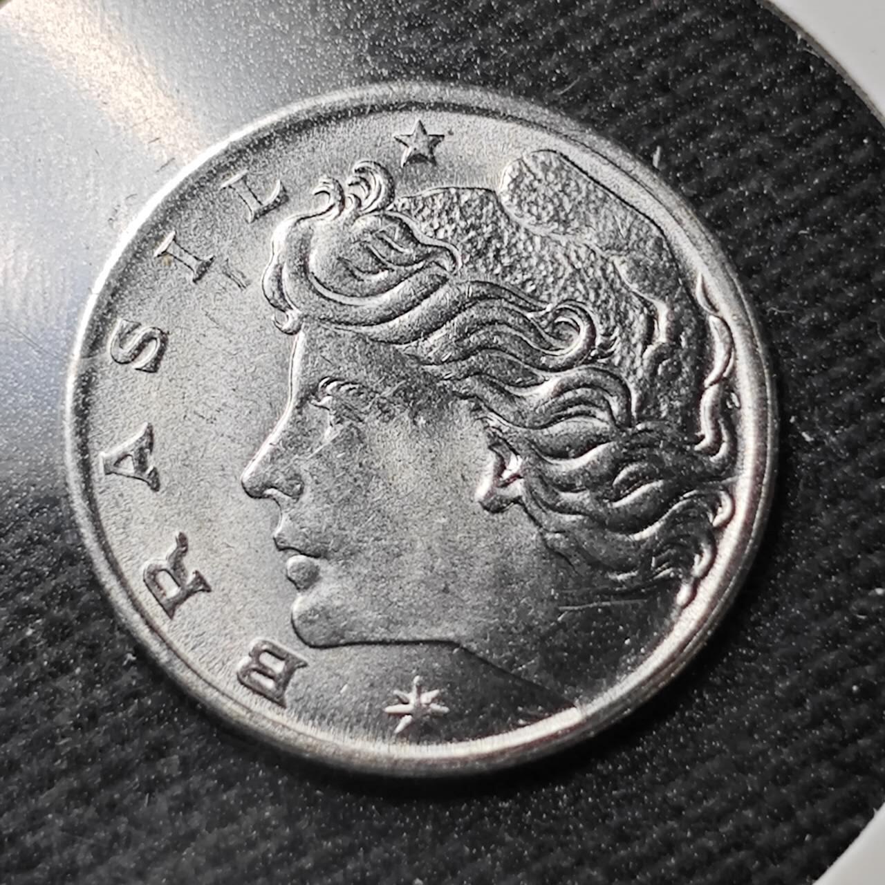 KK钱币收藏小铺  第358场  2月预留时间 周末发货  巴西1分农粮纪念币 好品