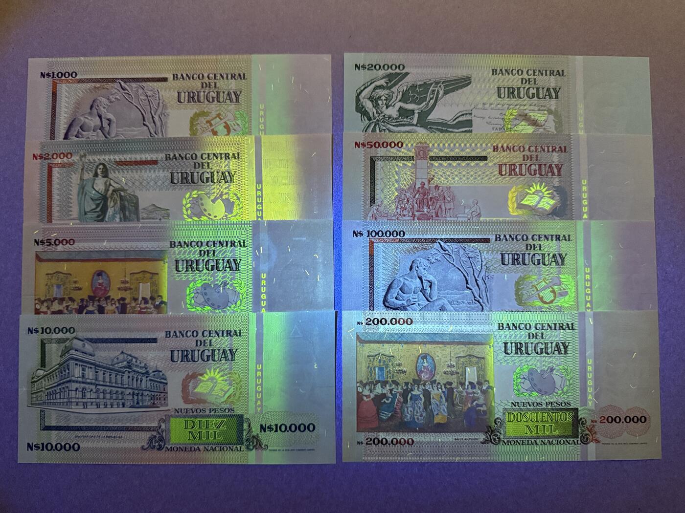 《艾美收藏》第217期-10.26周日外币精品 乌拉圭1000-200000比索8张 UNC 1989-1992年版