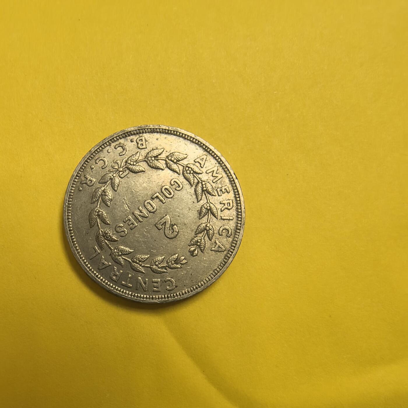 泡泡币外币第十三场可代拍15038385335微信 哥斯达黎加2元。