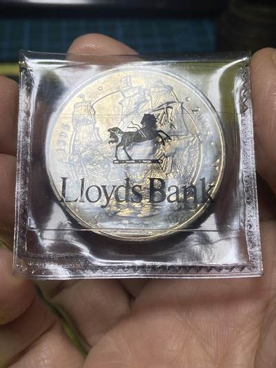 2025年第一百一十七场(总第一百四十三场）外国好品散币(免佣金) 少见好品–英国🇬🇧2005年5英镑(英国皇家海军和法国、西班牙联合舰队1805年特拉法尔加海战200周年纪念币)