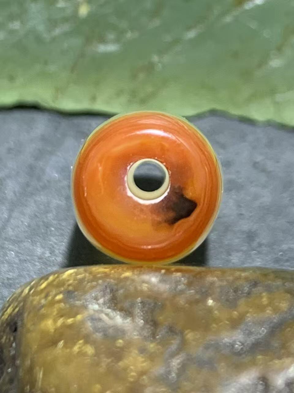 高玉化千层纹缠丝玛瑙随形通货桶珠一个，，