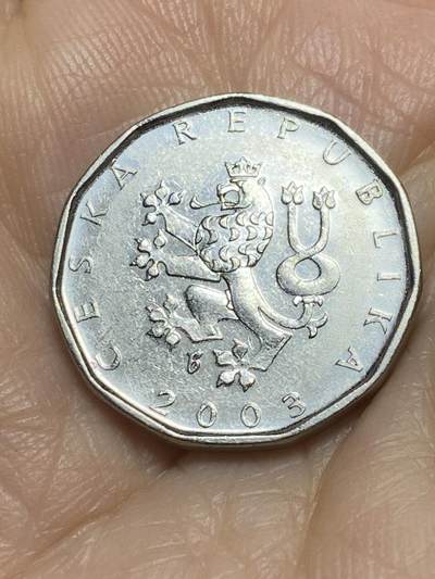 2025年第一百一十七场(总第一百四十三场）外国好品散币(免佣金) 捷克🇨🇿2003年2克朗