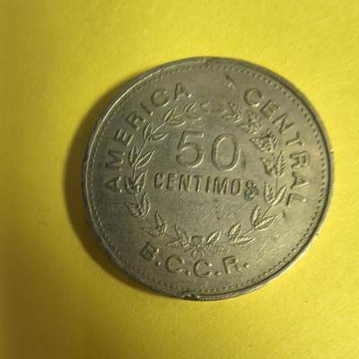泡泡币外币第十五场可代拍15038385335微信 - 1976年哥斯达黎加50分。