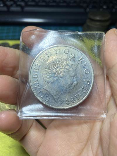 2025年第一百一十七场(总第一百四十三场）外国好品散币(免佣金) 少见好品–英国🇬🇧1999年5镑(2000年千禧年纪念币)