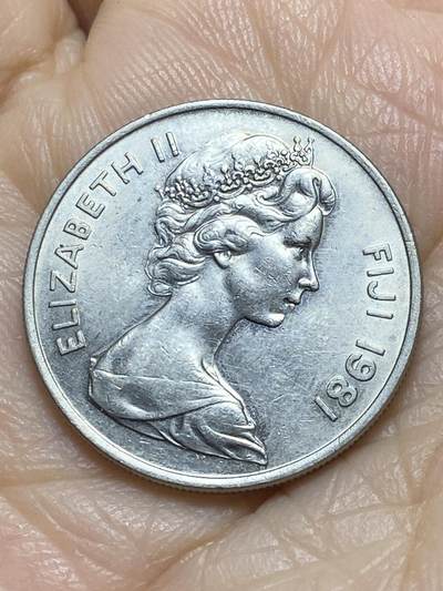 2025年第一百一十七场(总第一百四十三场）外国好品散币(免佣金) 斐济🇫🇯1981年10分(伊丽莎白二世中年花冠)